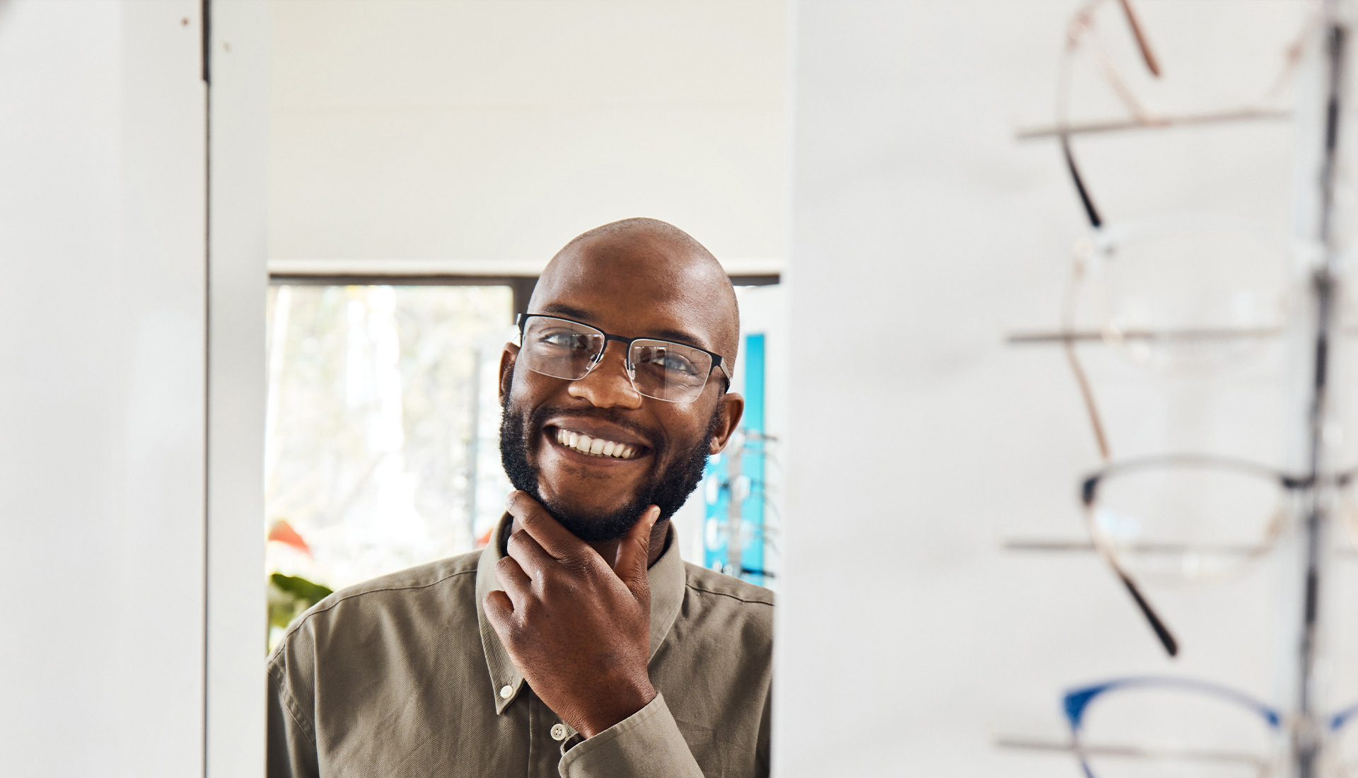 Odyssey Optical | Farsightedness, Macular Degeneration and Glaucoma Management